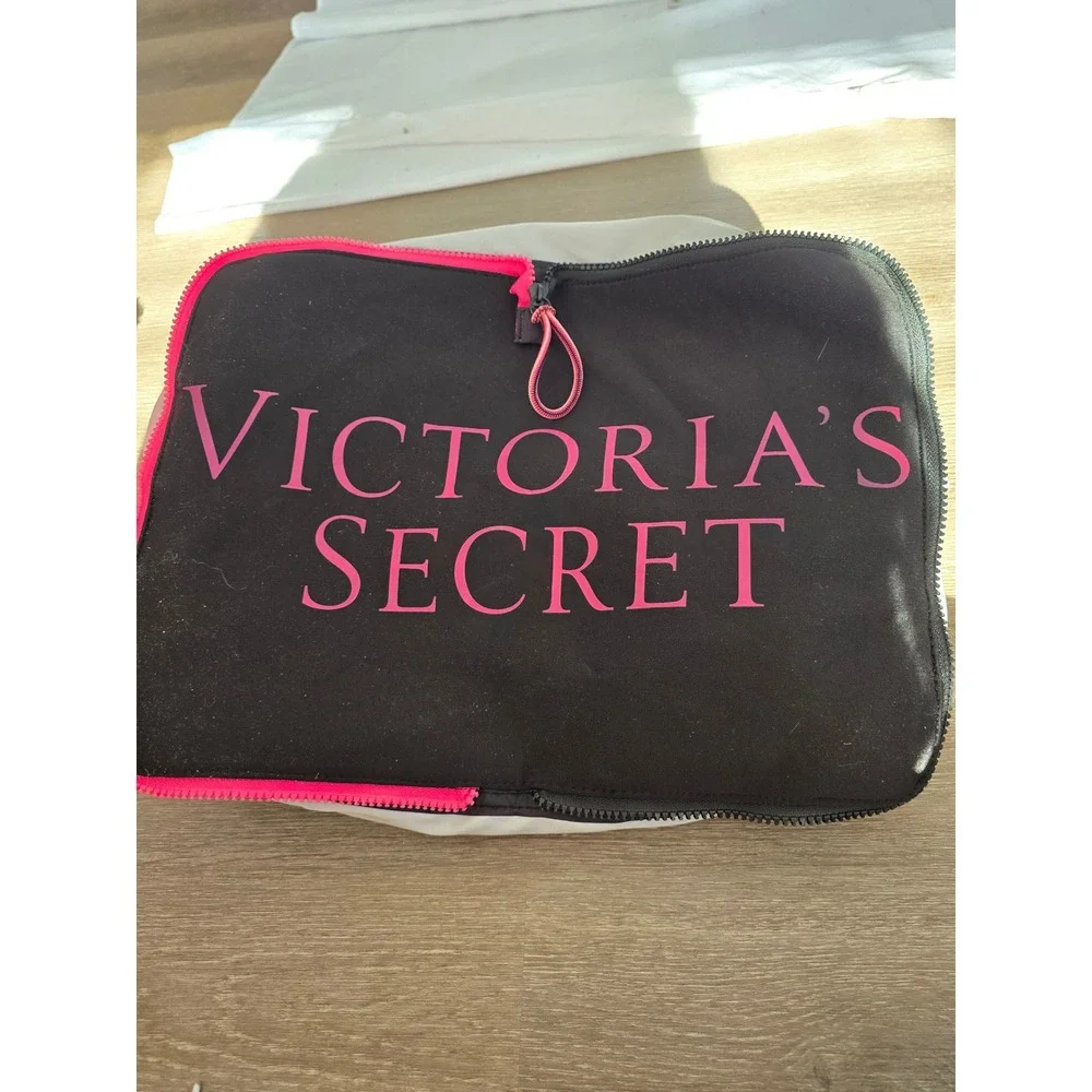 Victoria's Secret Striped Duffel Bag‎ Black White Pink Logo Travel Weekender